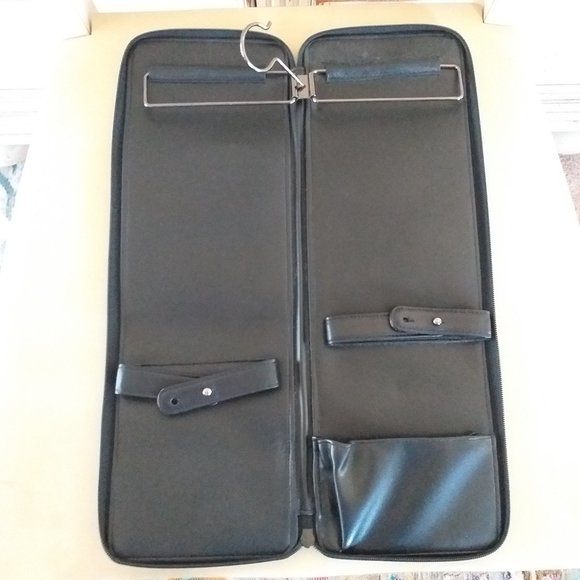 Vintage Christian Dior Neck Tie Travel Case with Zipper in Very Good Condition - Picture 2 of 10